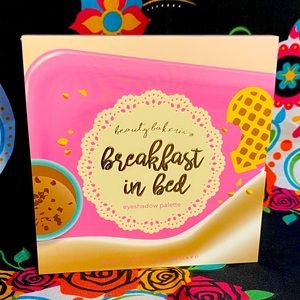 Beauty Bakerie Eyeshadow Pallet